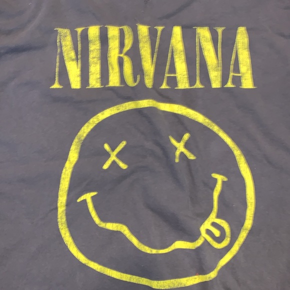 NIRVANA Gray T-shirt Smiley Face Vintage Style Grunge Size XL Band Shirt - Picture 3 of 5